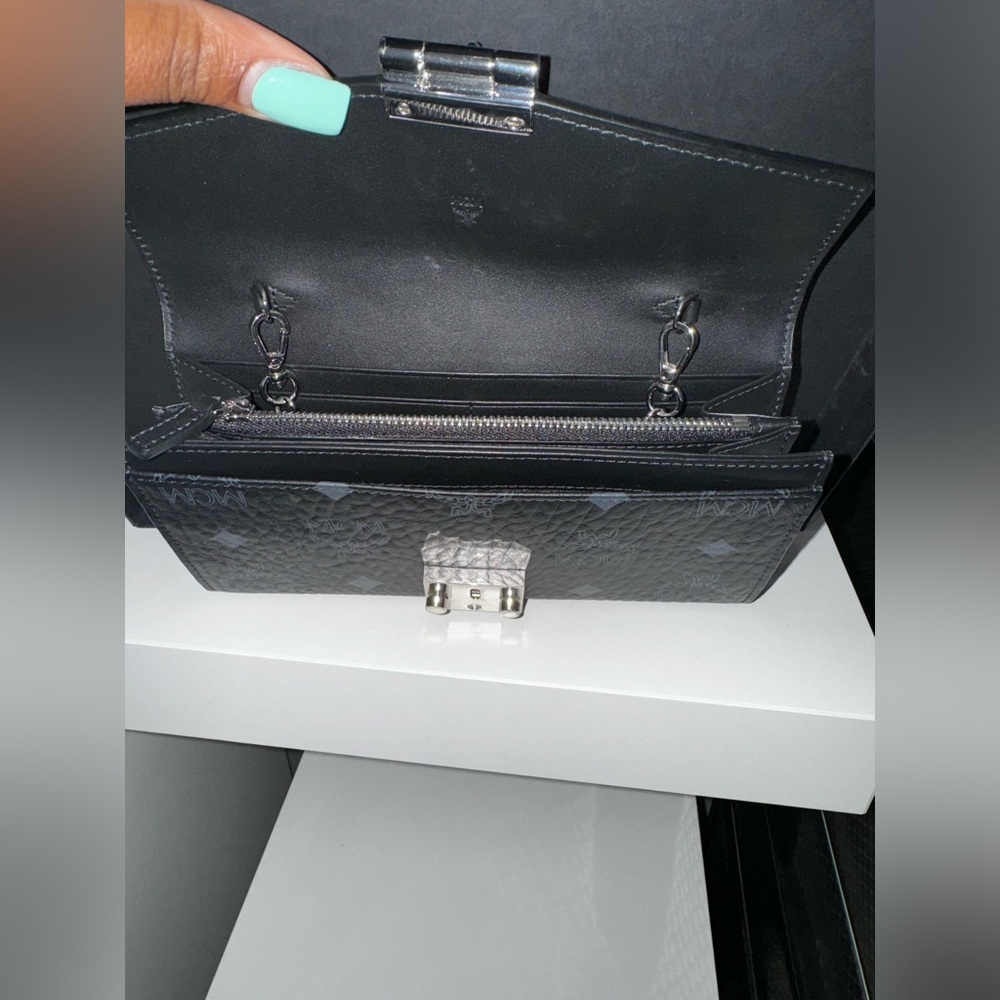 MCM Bag - Picture 4 of 4